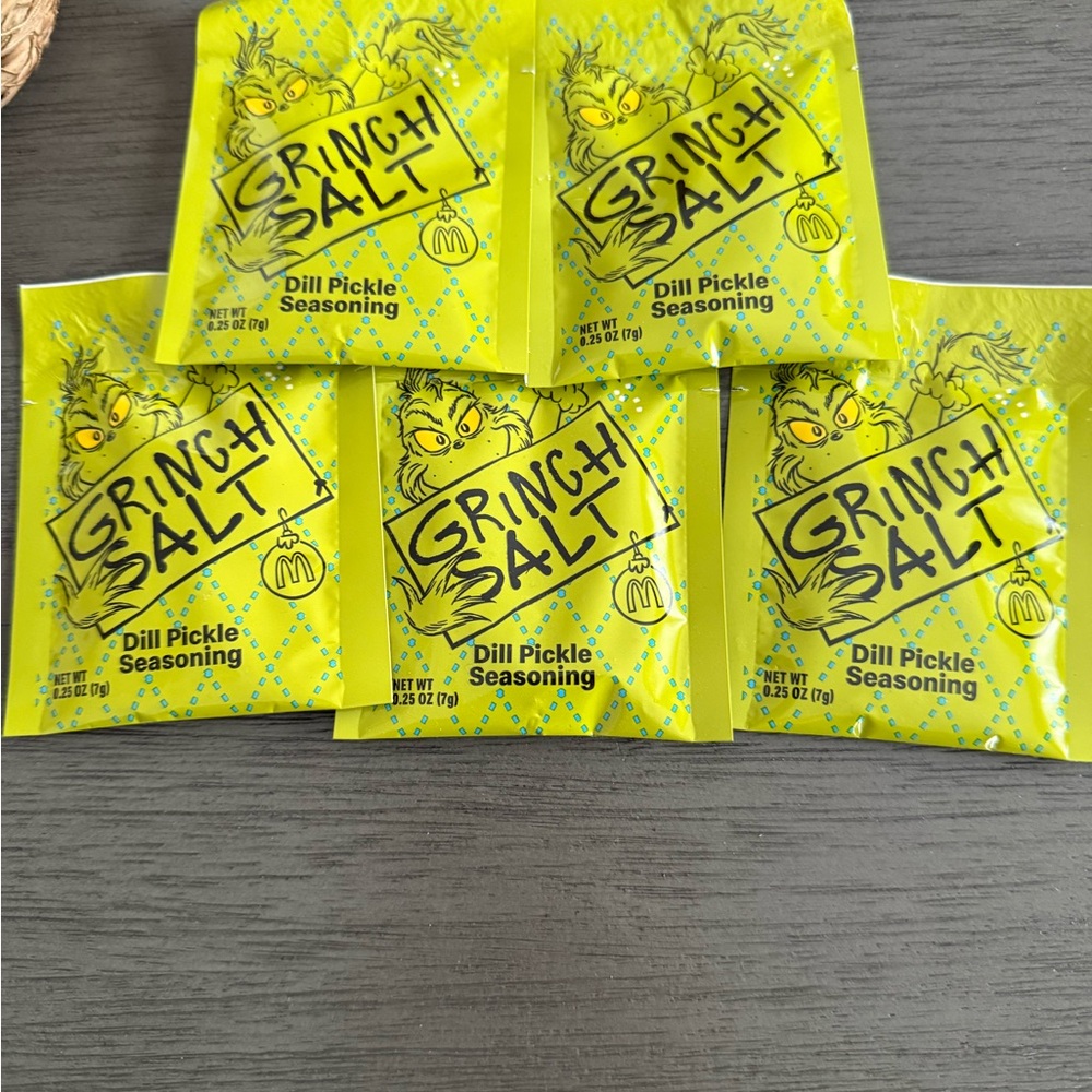 Dill Pickle Seasoning Sachets — Bright Yellow